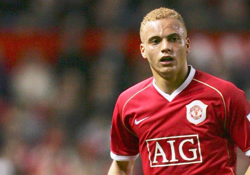 Manchester United Wes Brown joins Kerala Blasters ISL 2017-18