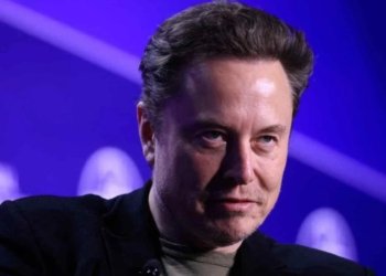 elon-musk-controversial-gesture