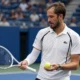 Daniil Medvedev US Open first round straight sets win