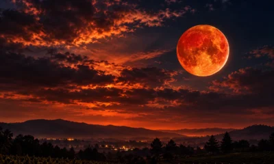 96 percent lunar eclipse Sonoma County clouds